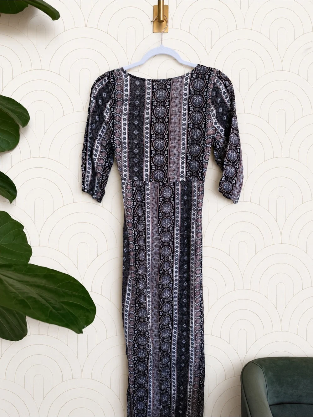 NWT Abercrombie and Fitch Boho Printed Maxi Dress in Black and Taupe